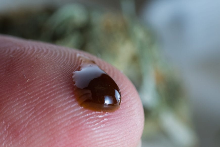 RSO oil on the fingertip