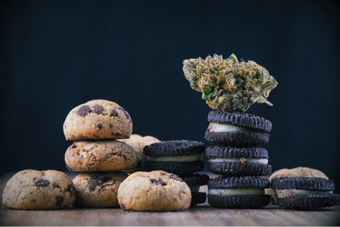 chemotherapy, edibles, cannabis, CBD, THC, cancer, cancer treatment, medicine, cannabinoids, health,