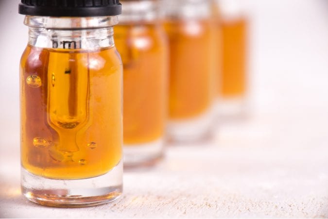 cannabis, cannabis oil, CBD, THC, Naloxone, opioids, opioid epidemic, opioid prescription, UK, addiction, overdose