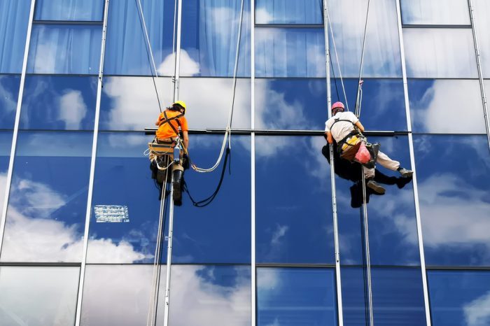 cannabis at work could be dangerous for this pair of window washers