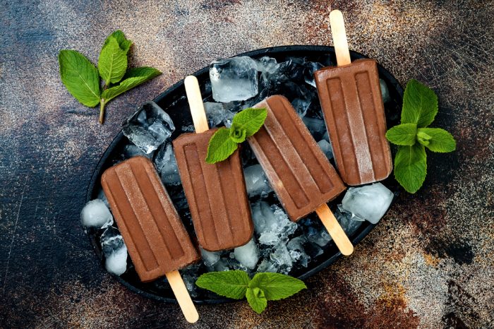 cannabis popsicle with chocolate and mint